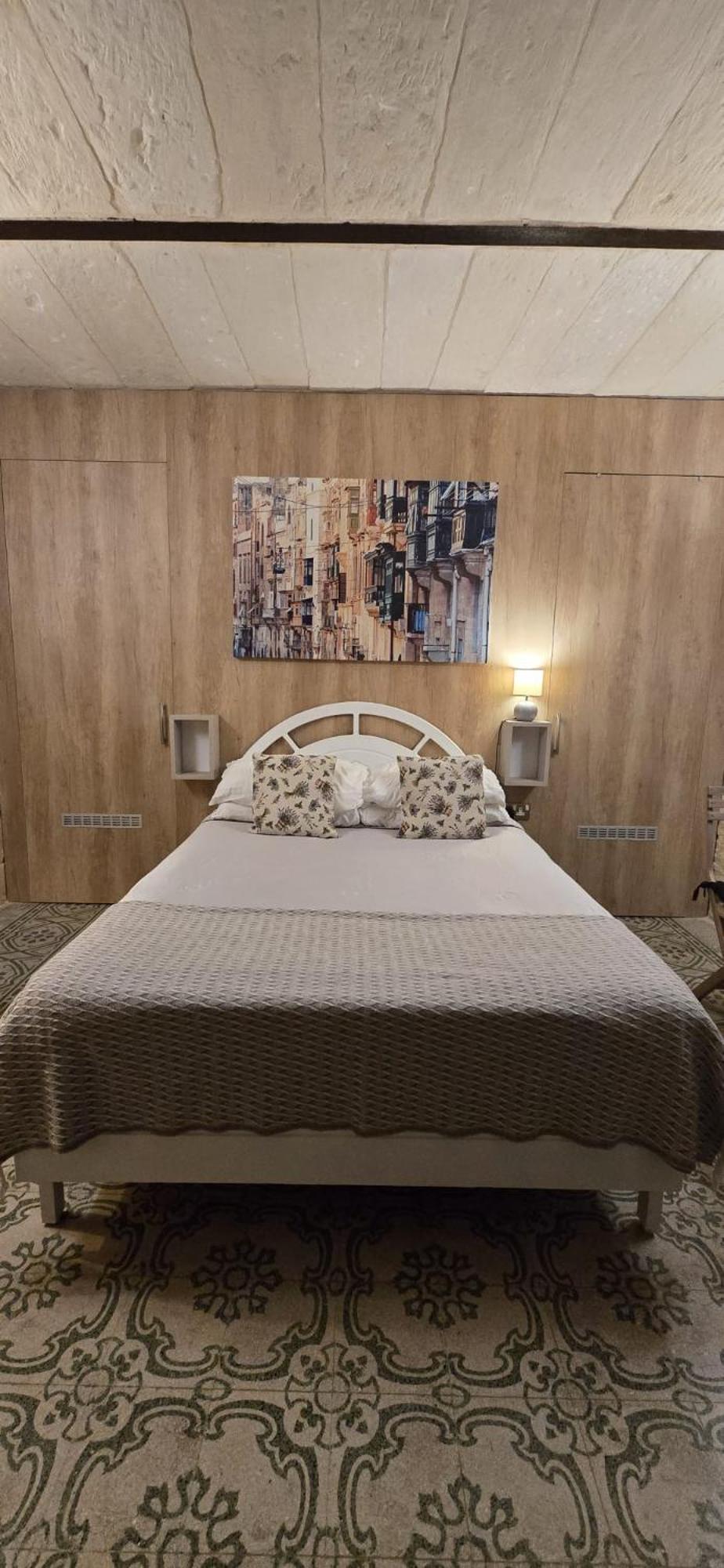 Servants' Quarters Studio Apartment Valletta Exterior photo